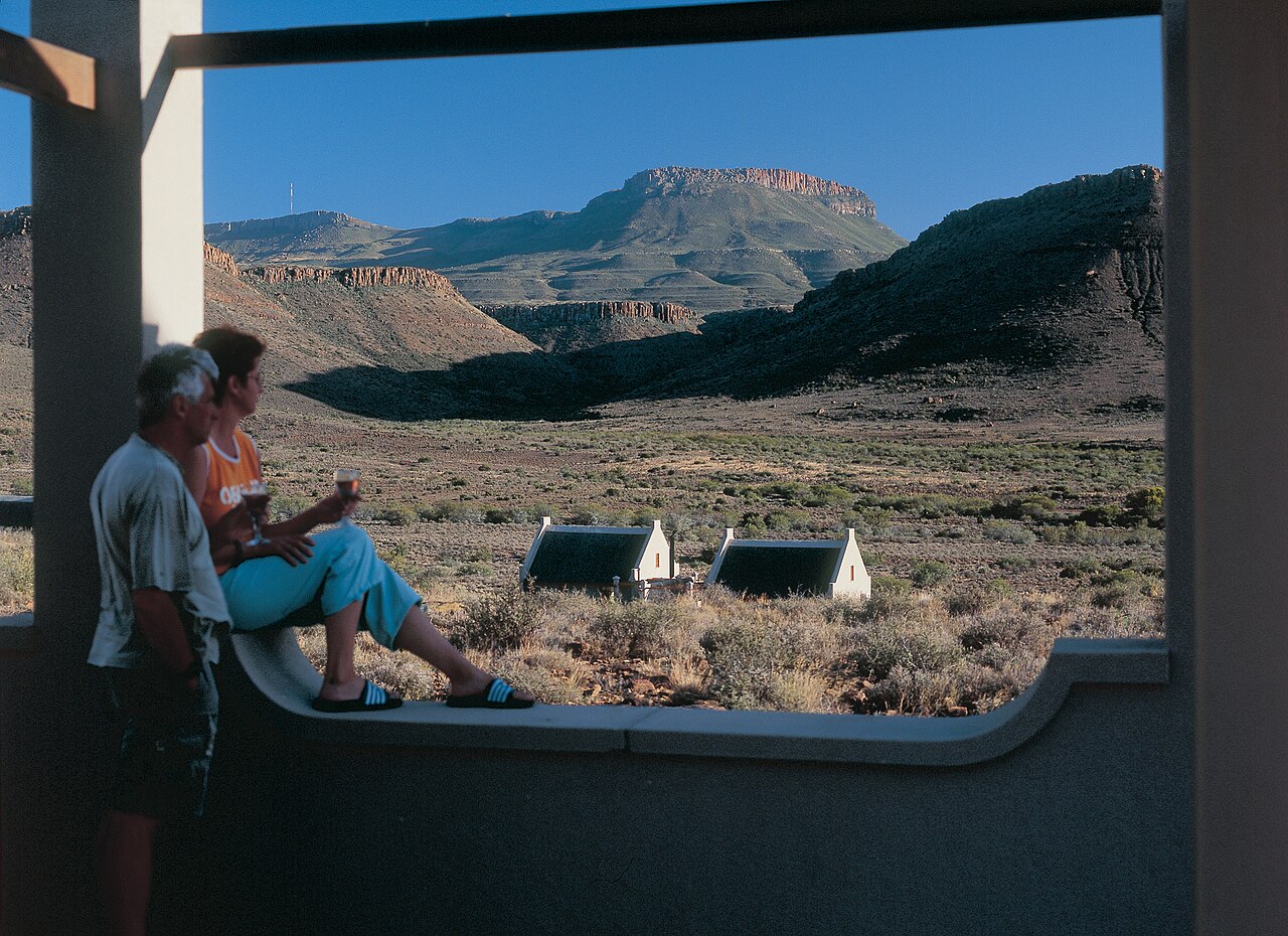 Visitor terrace overlooking the landscape in Karoo National Park